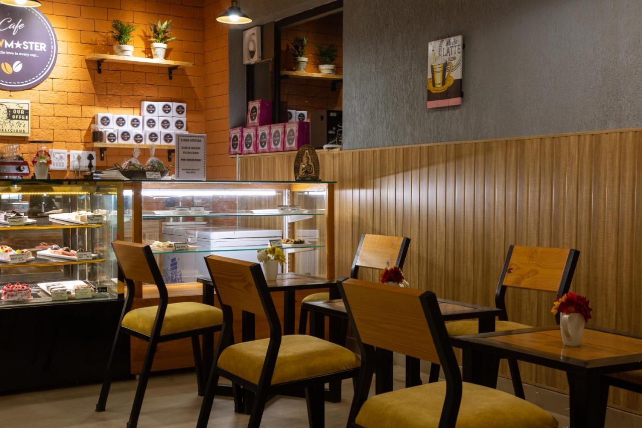 Hotel Peepal Tree Рішикеш Екстер'єр фото